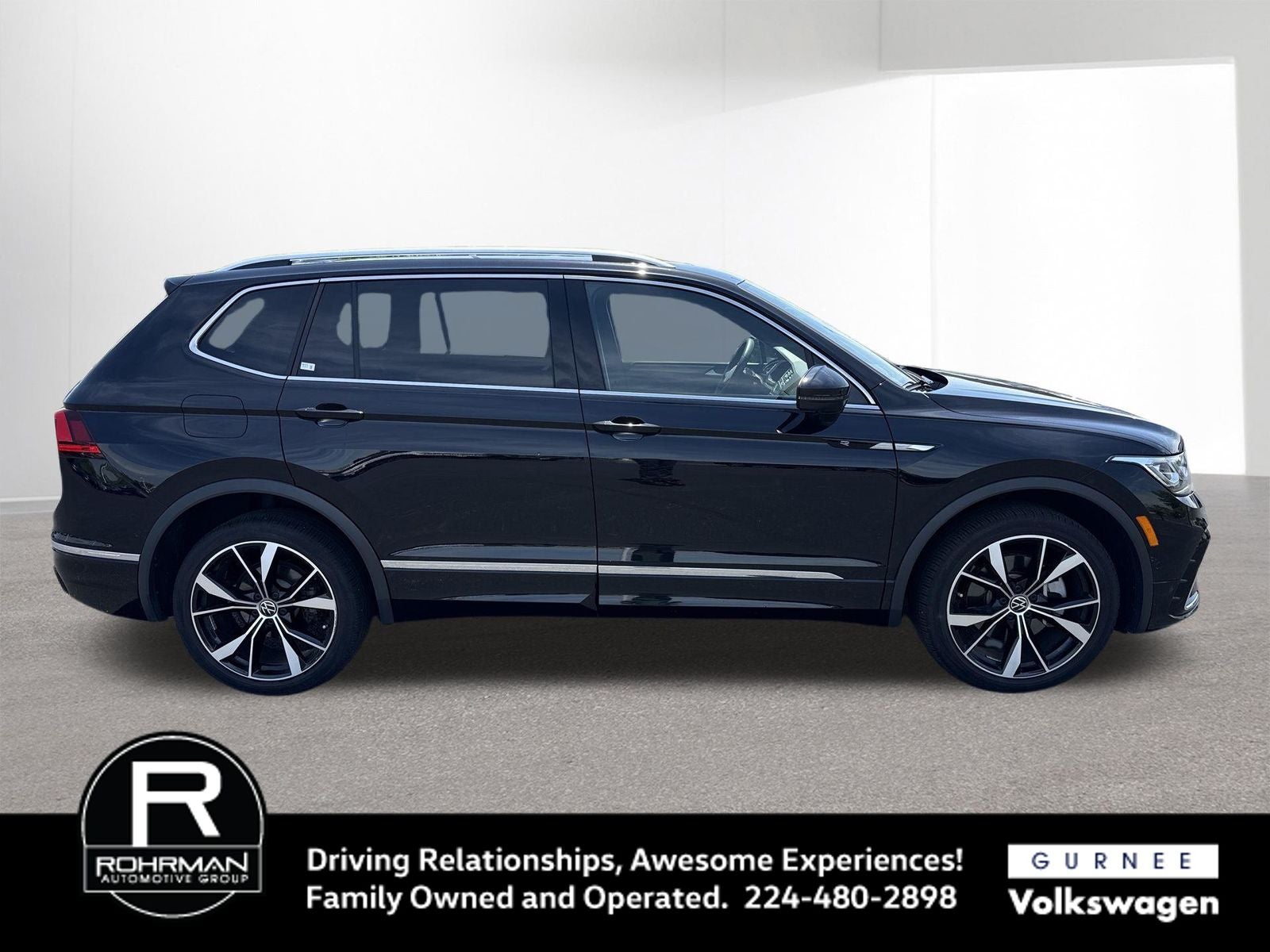 2024 Volkswagen Tiguan 2.0T SEL R-Line