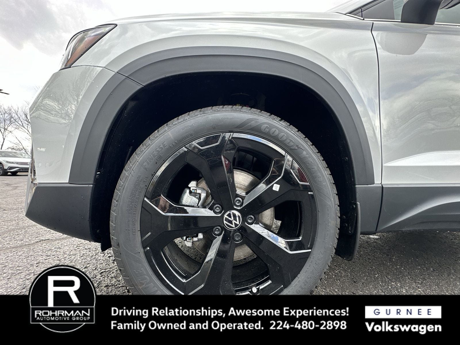 2025 Volkswagen Taos 1.5T SEL