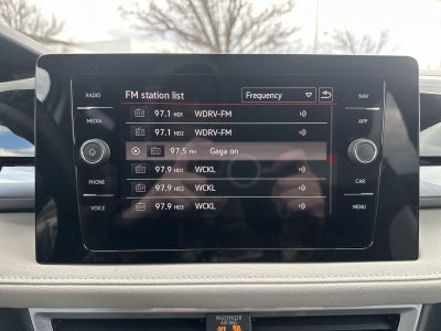 2025 Volkswagen Taos 1.5T SEL