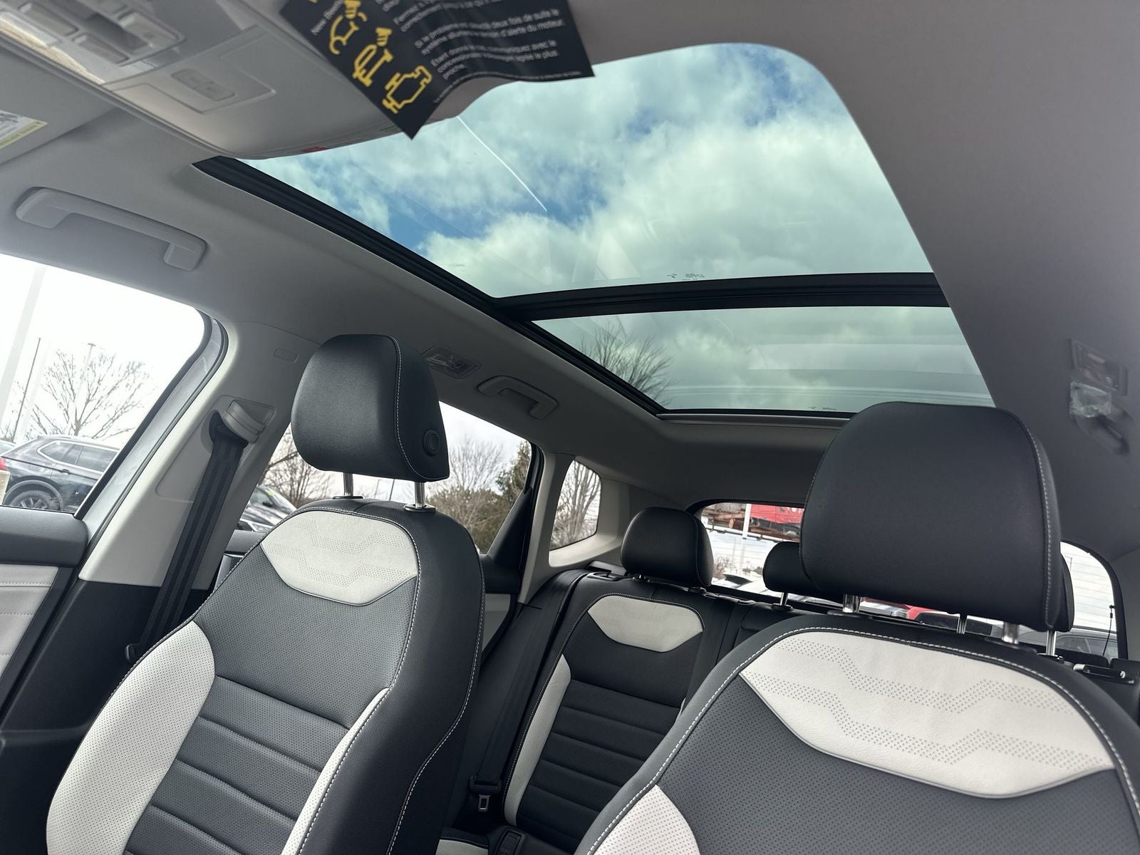 2025 Volkswagen Taos 1.5T SEL