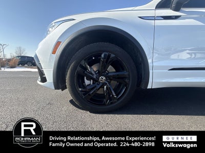 2023 Volkswagen Tiguan 2.0T SE R-Line Black