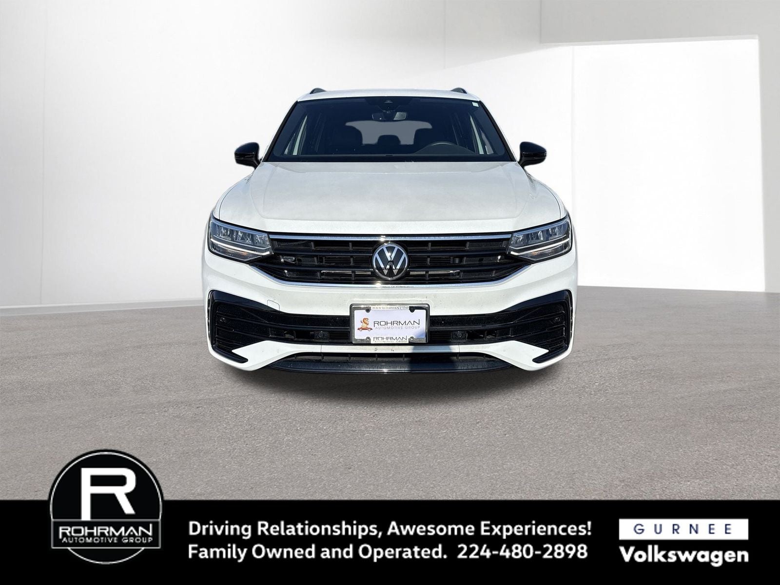 2023 Volkswagen Tiguan 2.0T SE R-Line Black
