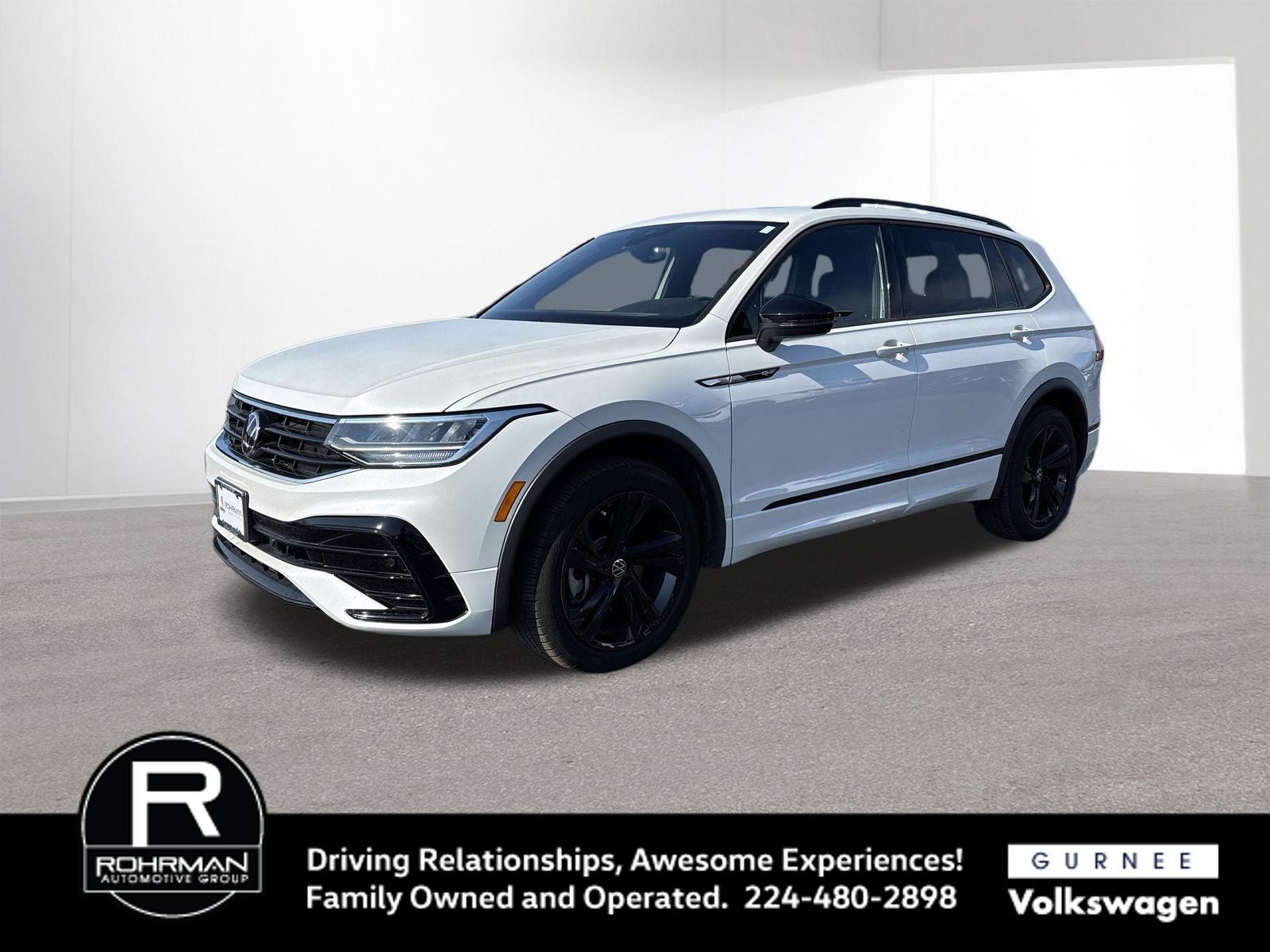 2023 Volkswagen Tiguan 2.0T SE R-Line Black