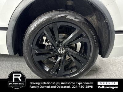 2024 Volkswagen Tiguan 2.0T SE R-Line Black