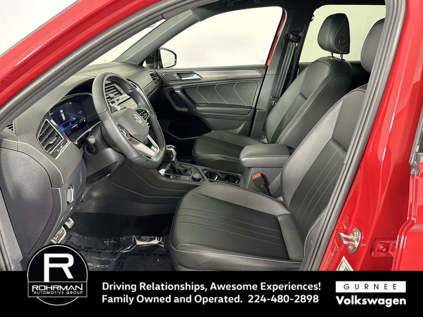 2024 Volkswagen Tiguan 2.0T SE R-Line Black