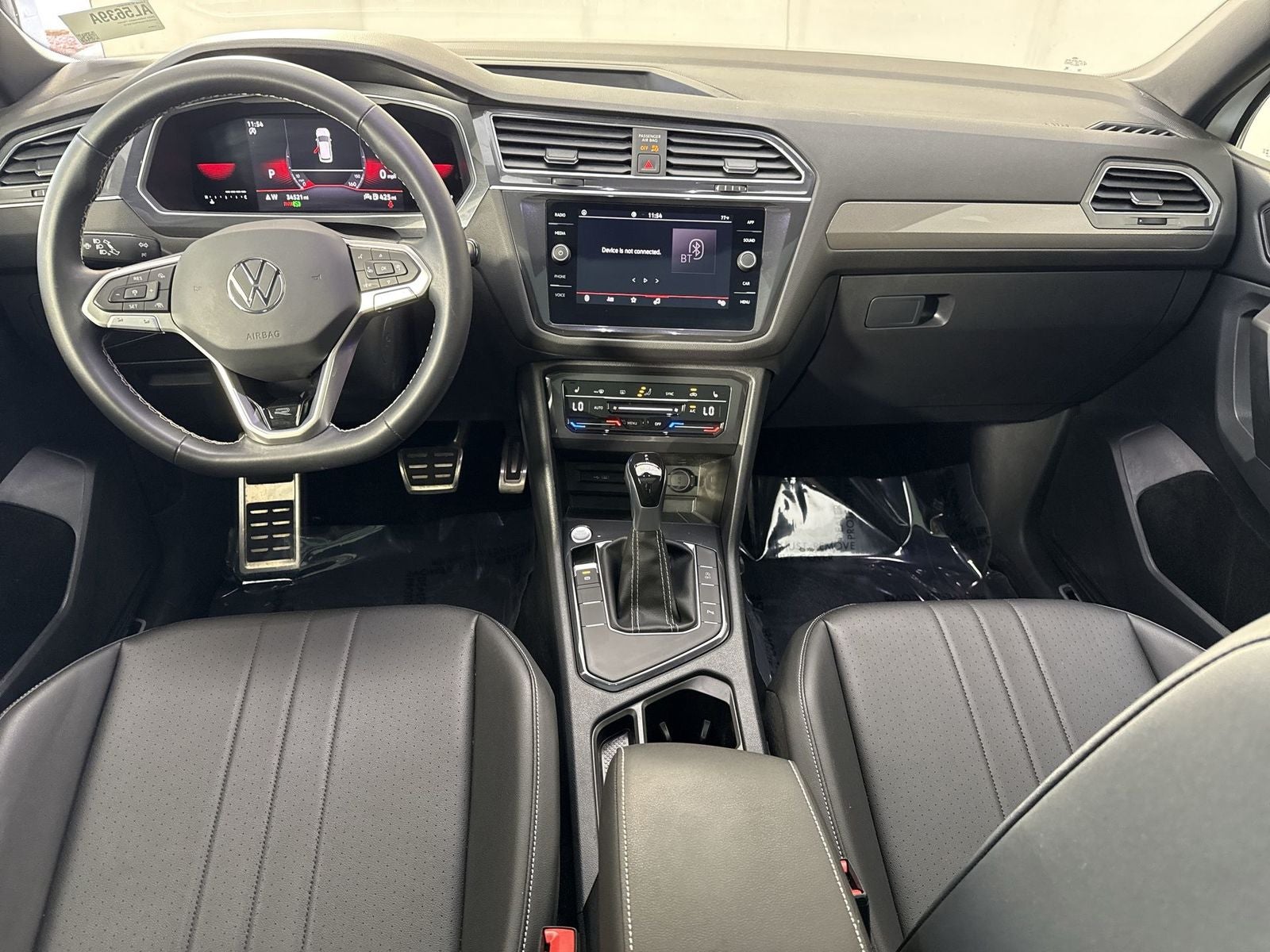 2023 Volkswagen Tiguan 2.0T SE R-Line Black
