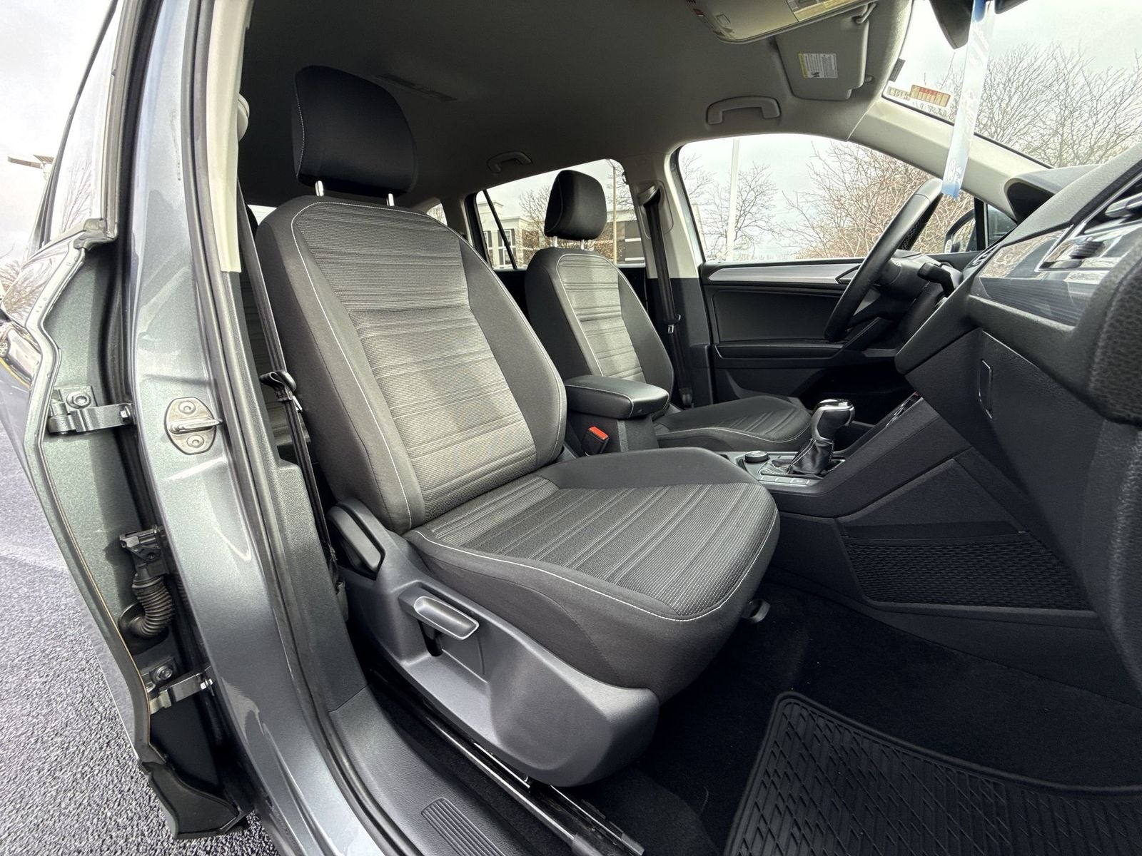 2023 Volkswagen Tiguan 2.0T S