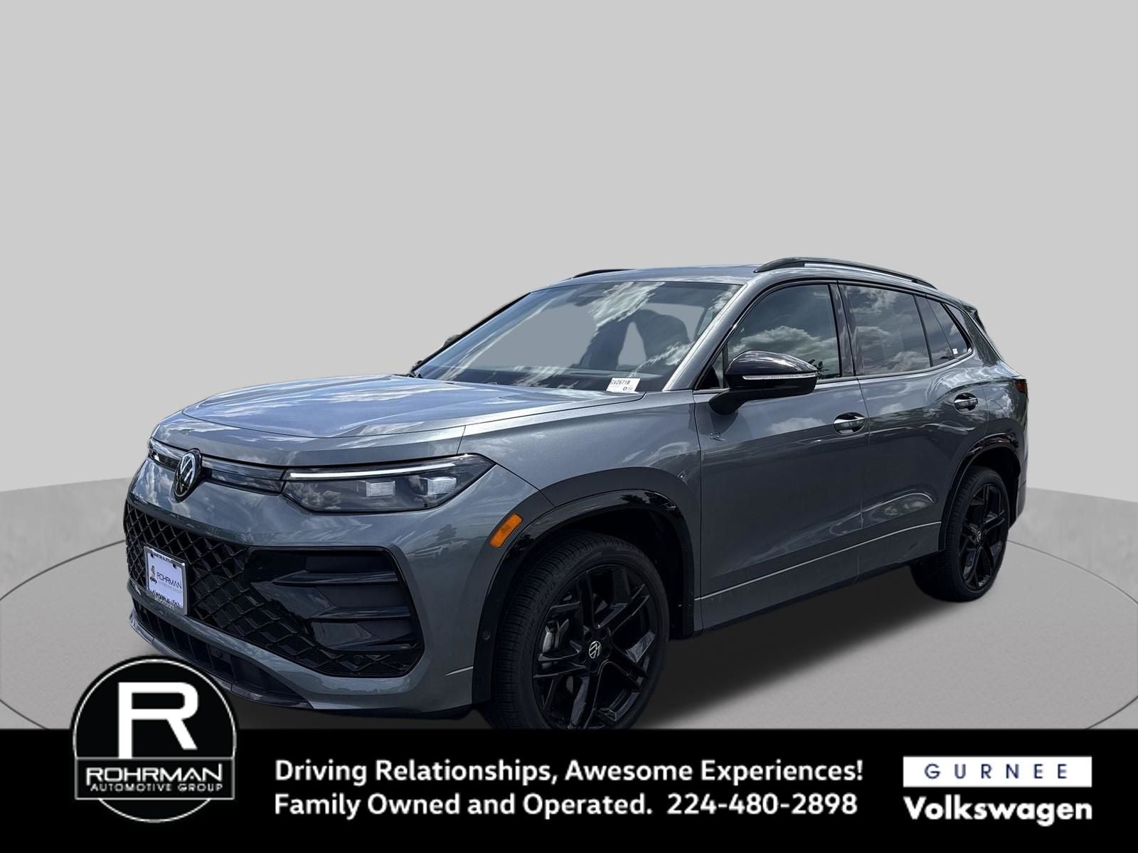 2025 Volkswagen Tiguan 2.0T SE R-Line Black