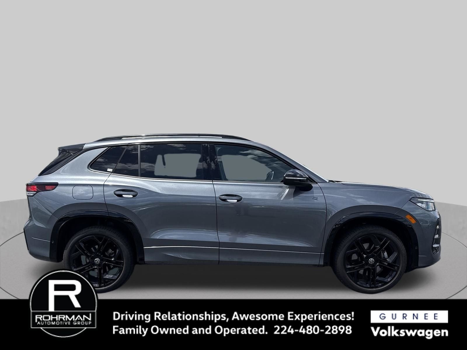 2025 Volkswagen Tiguan 2.0T SE R-Line Black