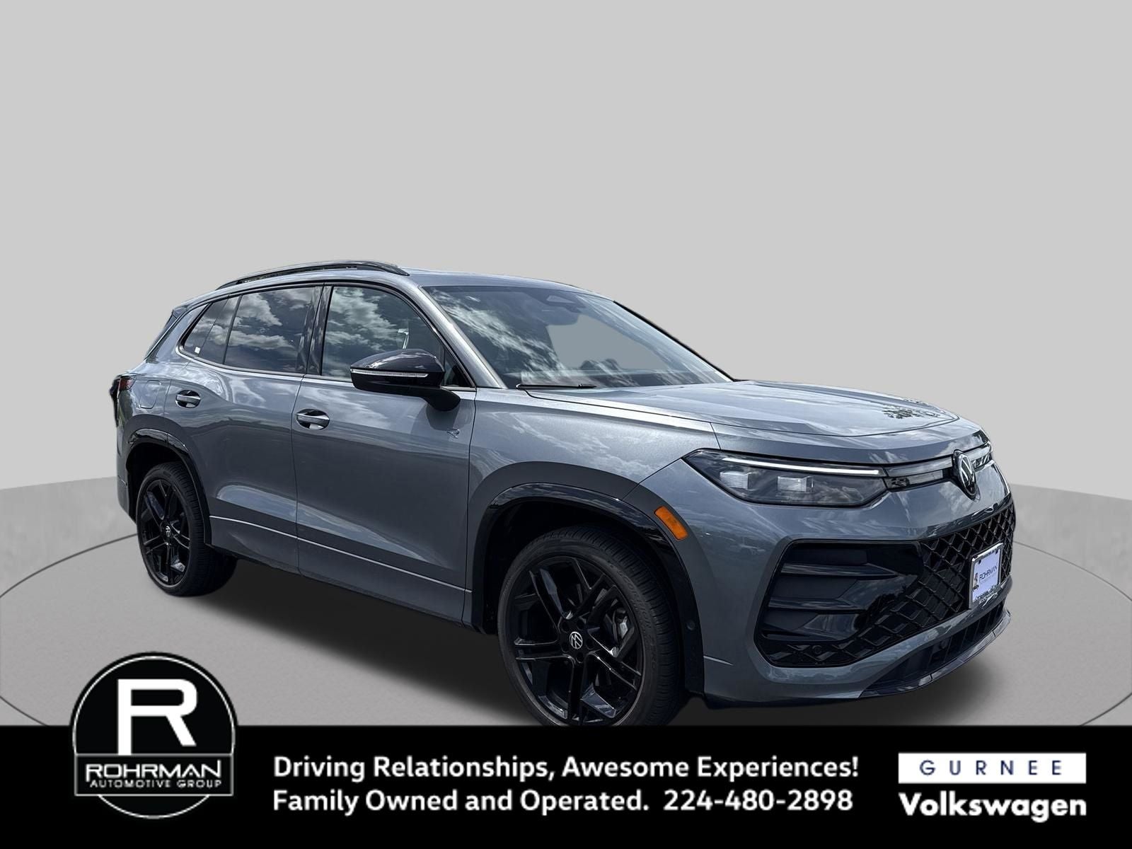 2025 Volkswagen Tiguan 2.0T SE R-Line Black