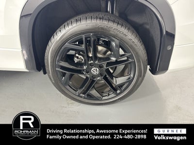 2026 Volkswagen Tiguan 2.0T SE R-Line Black