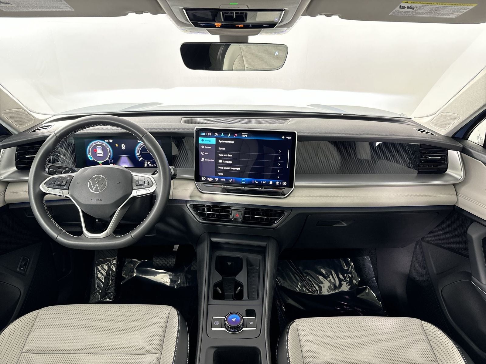 2025 Volkswagen Tiguan 2.0T SE