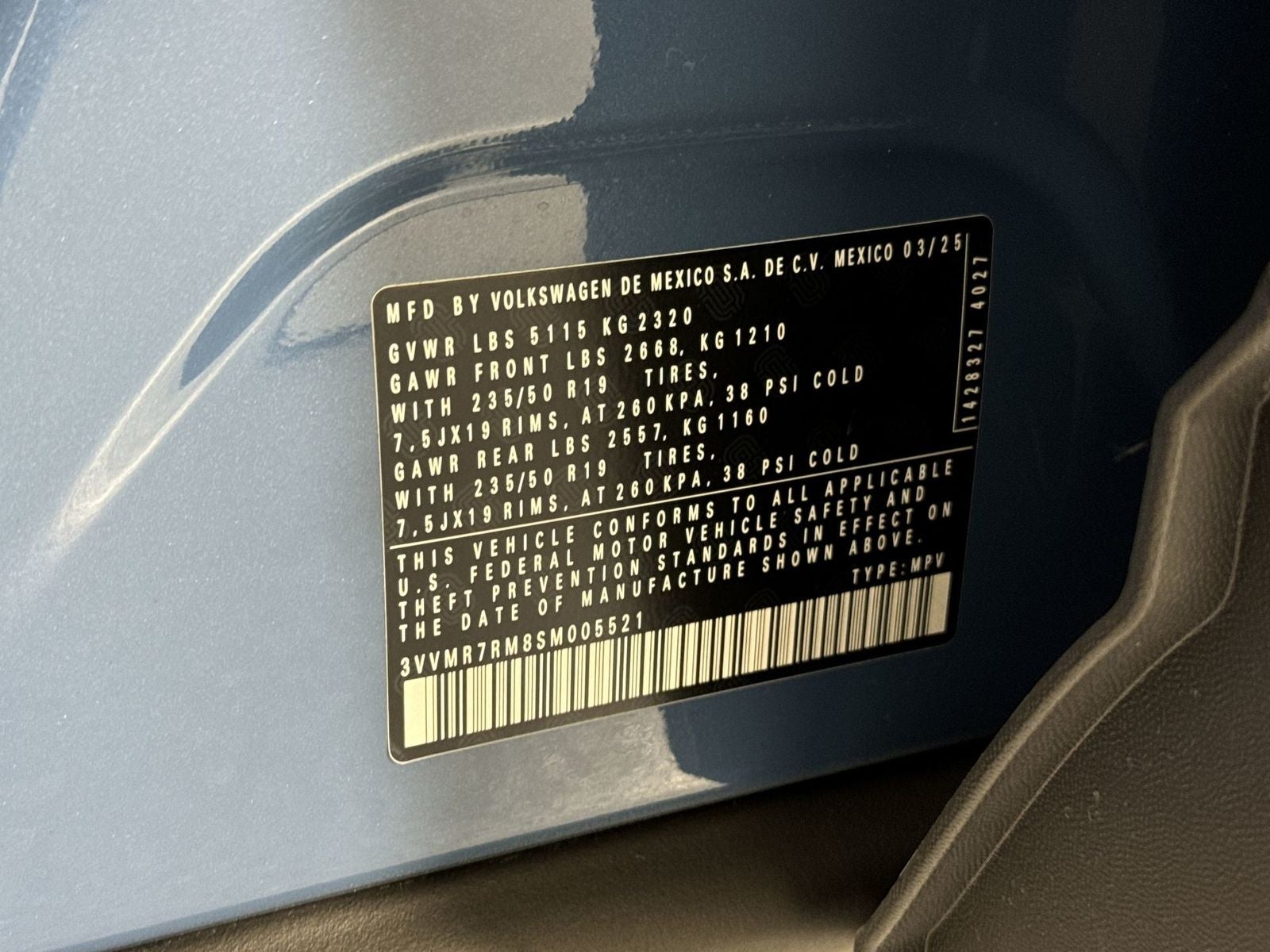 2025 Volkswagen Tiguan 2.0T SE