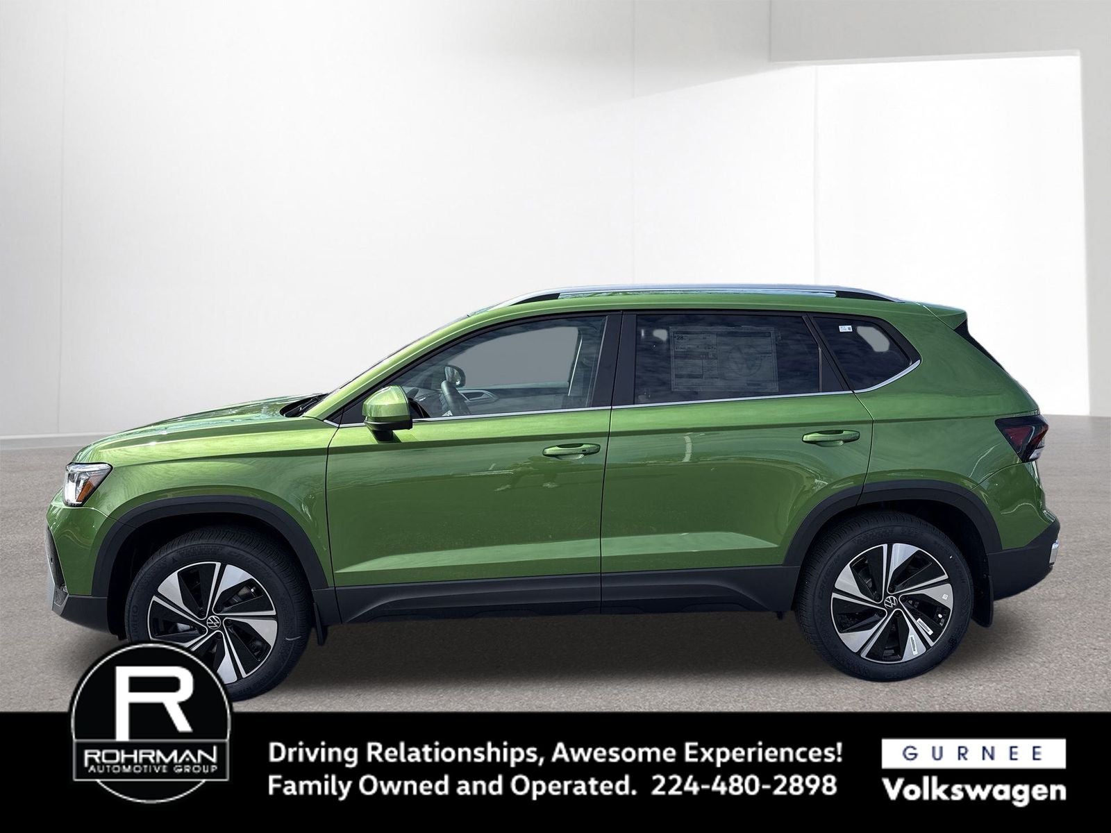 2025 Volkswagen Taos 1.5T SE