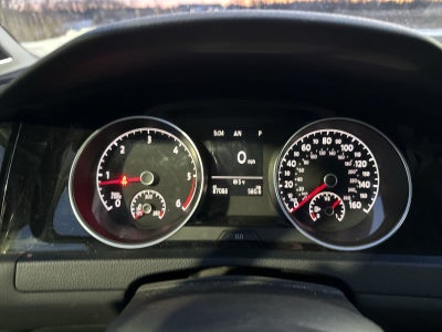 2015 Volkswagen Golf TDI SEL 4-Door