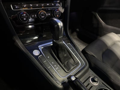 2015 Volkswagen Golf TDI SEL 4-Door