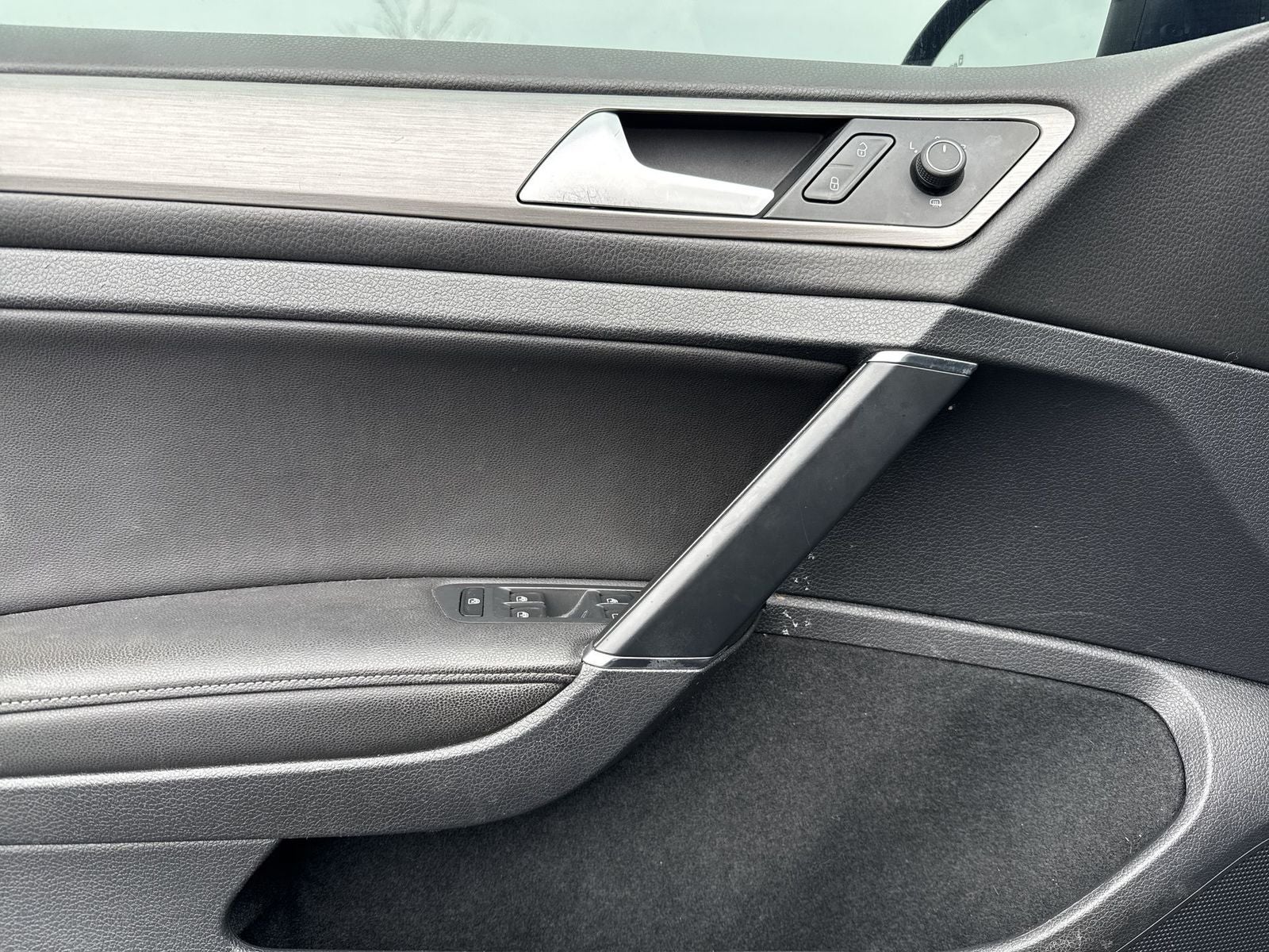 2016 Volkswagen Golf SportWagen TSI Limited Edition