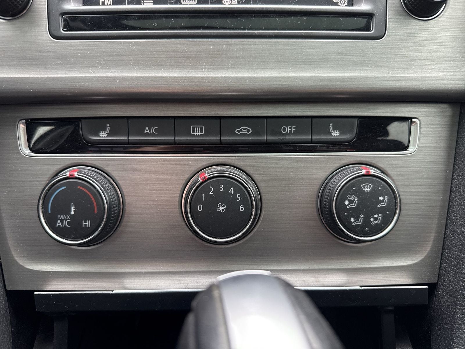 2016 Volkswagen Golf SportWagen TSI Limited Edition