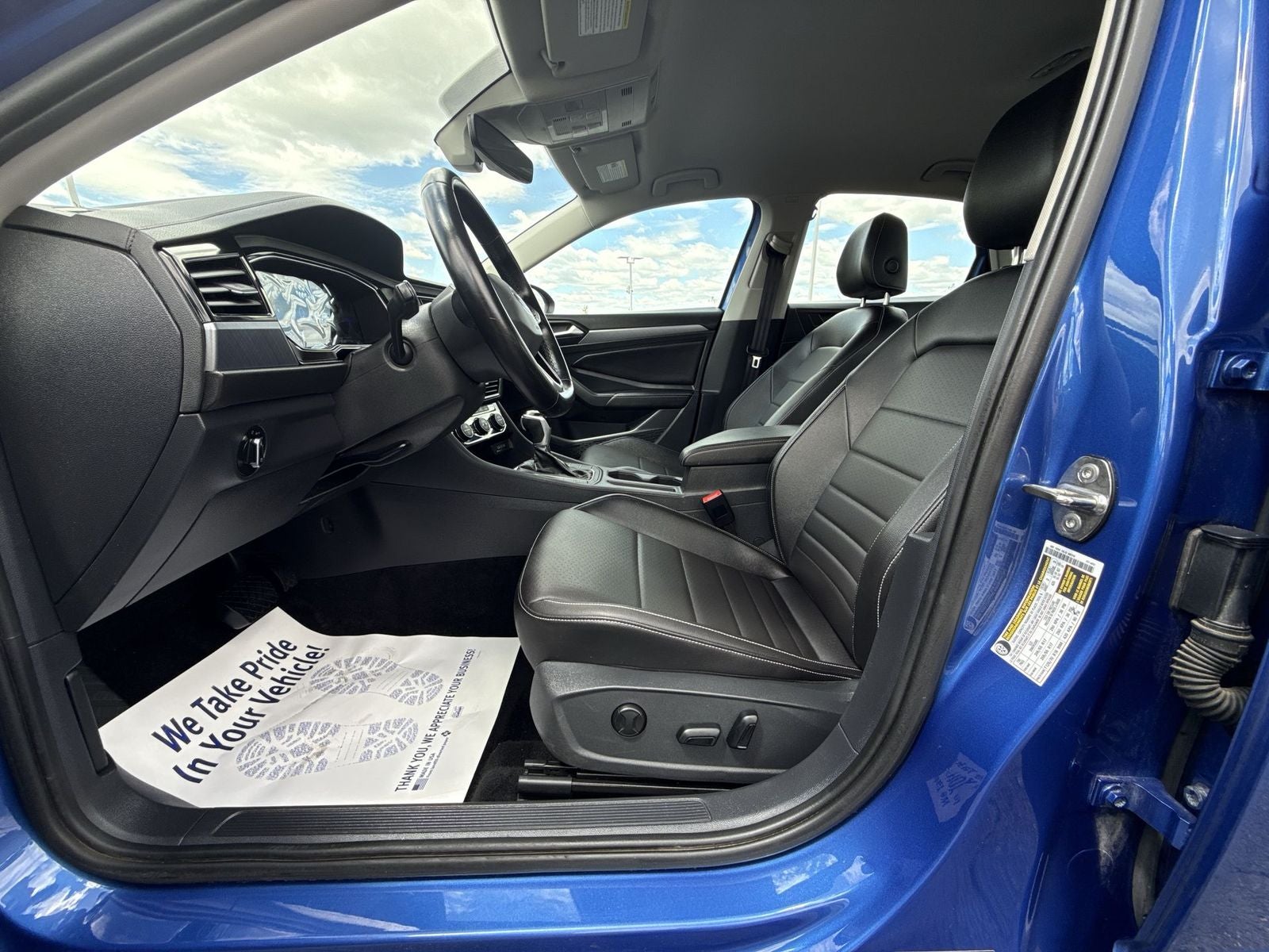 2023 Volkswagen Jetta 1.5T SE