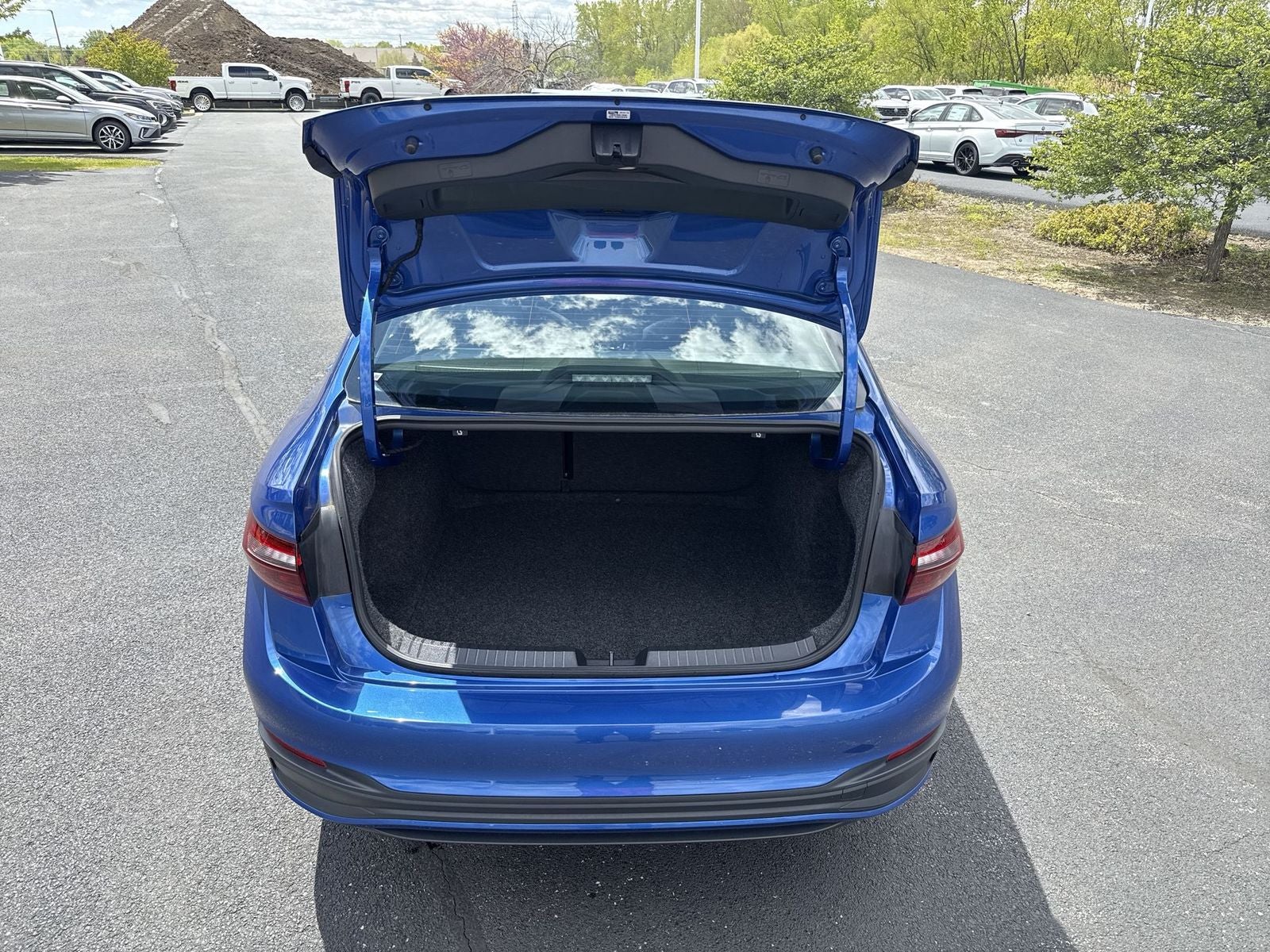 2023 Volkswagen Jetta 1.5T SE