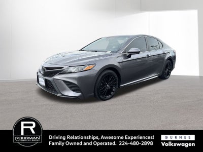 2020 Toyota Camry SE