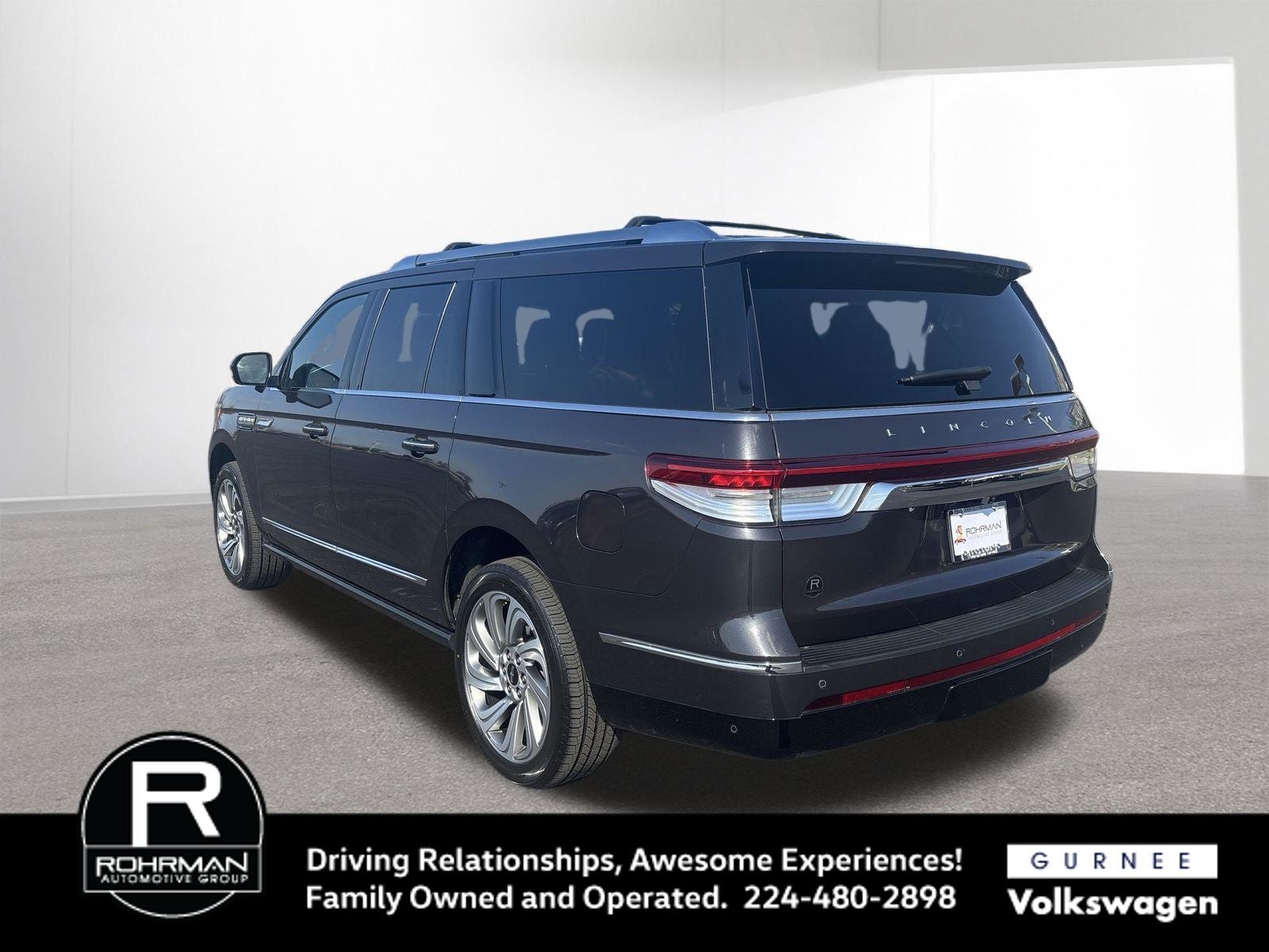 2023 Lincoln Navigator L Reserve