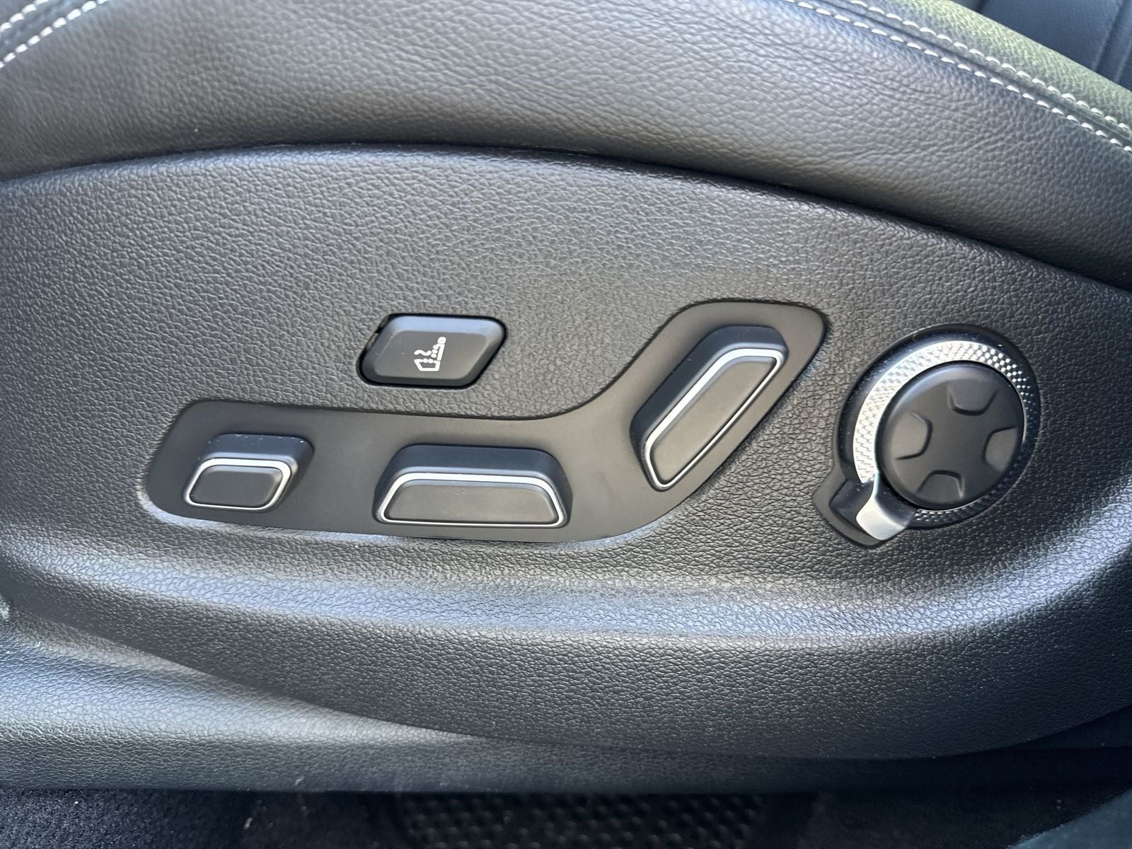 2024 Genesis GV70 2.5T Sport Prestige
