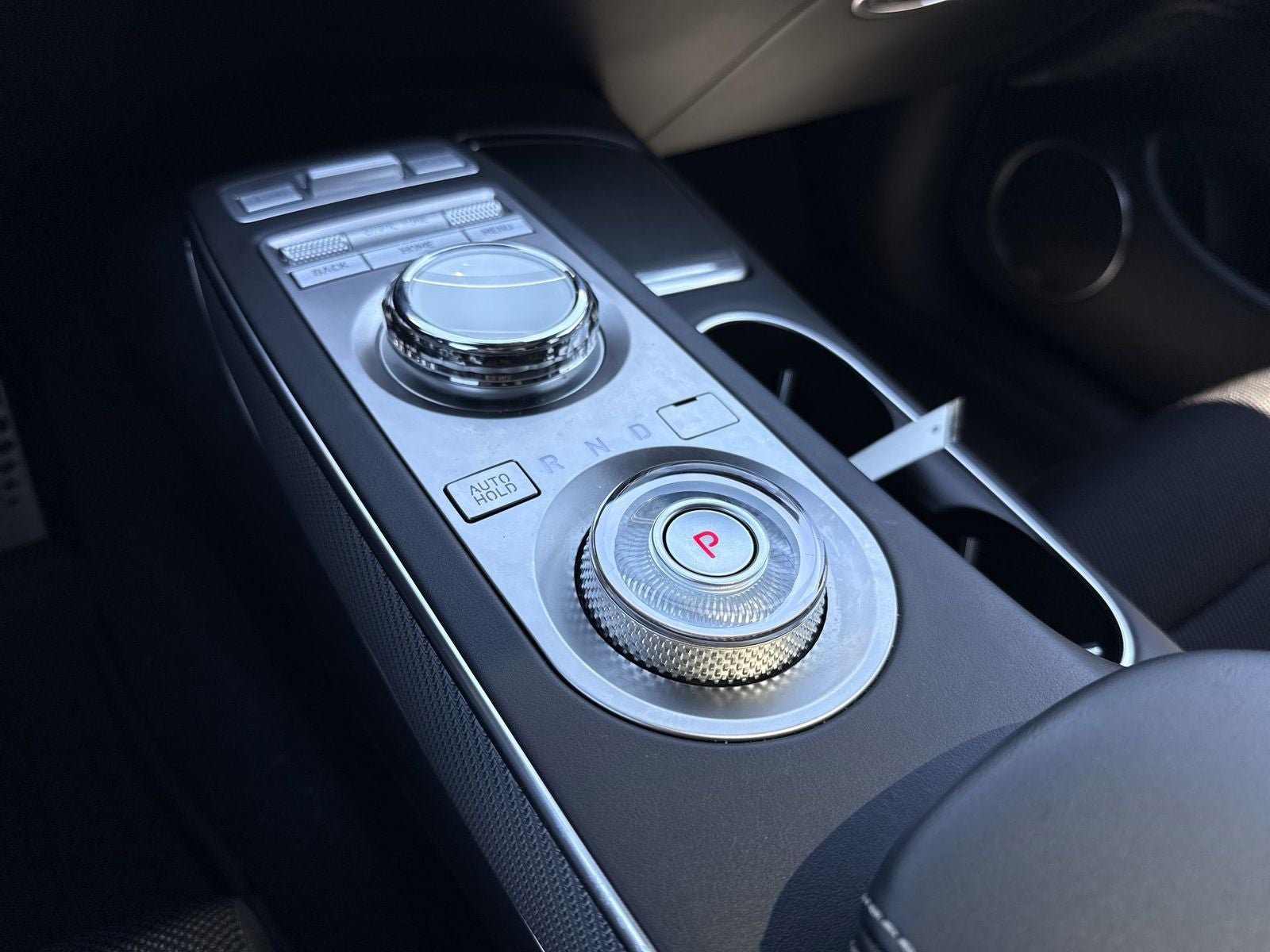 2024 Genesis GV70 2.5T Sport Prestige
