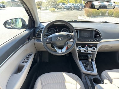 2019 Hyundai Elantra SE