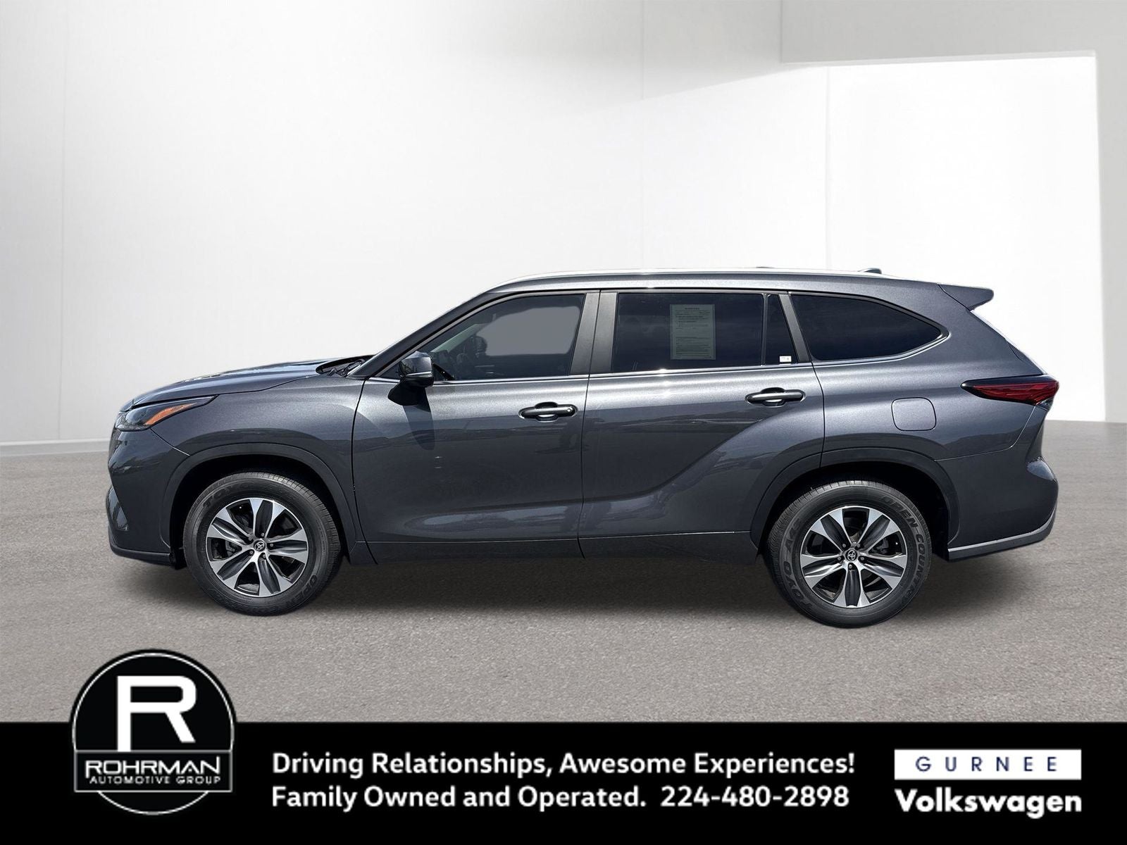 2023 Toyota Highlander XLE