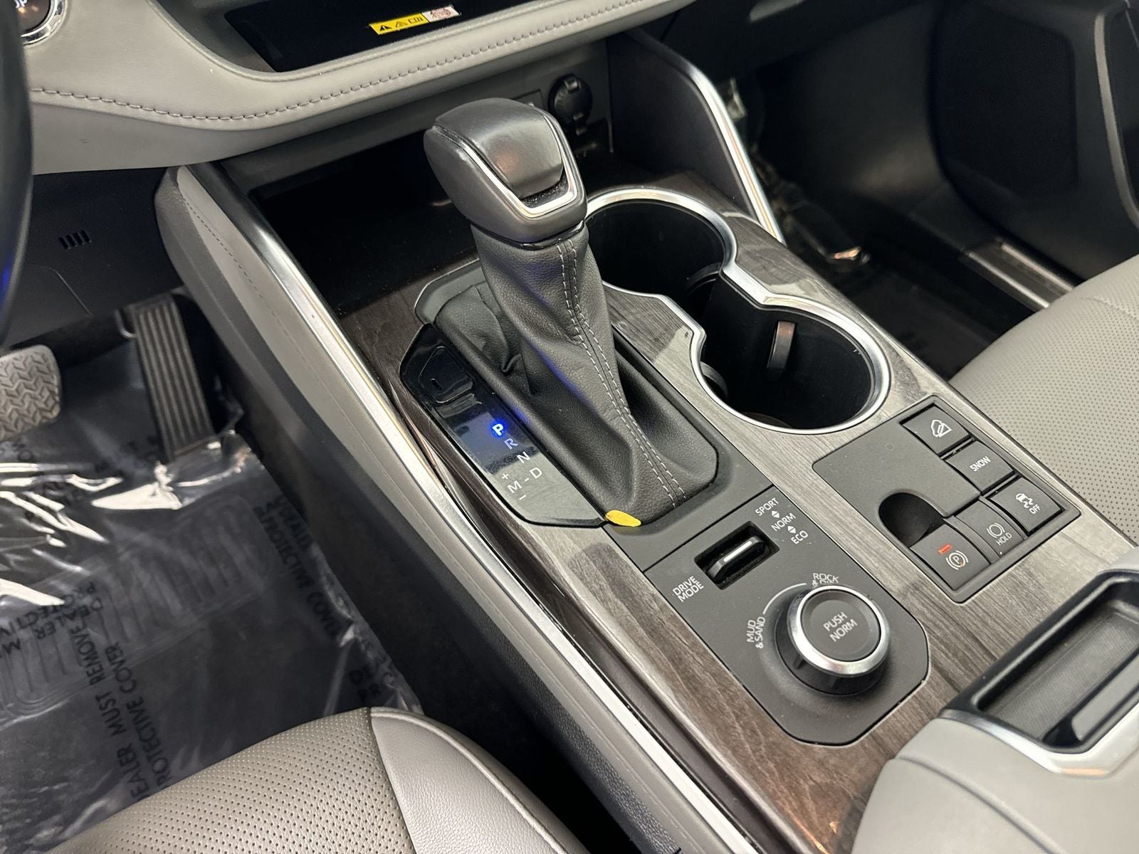 2023 Toyota Highlander Platinum