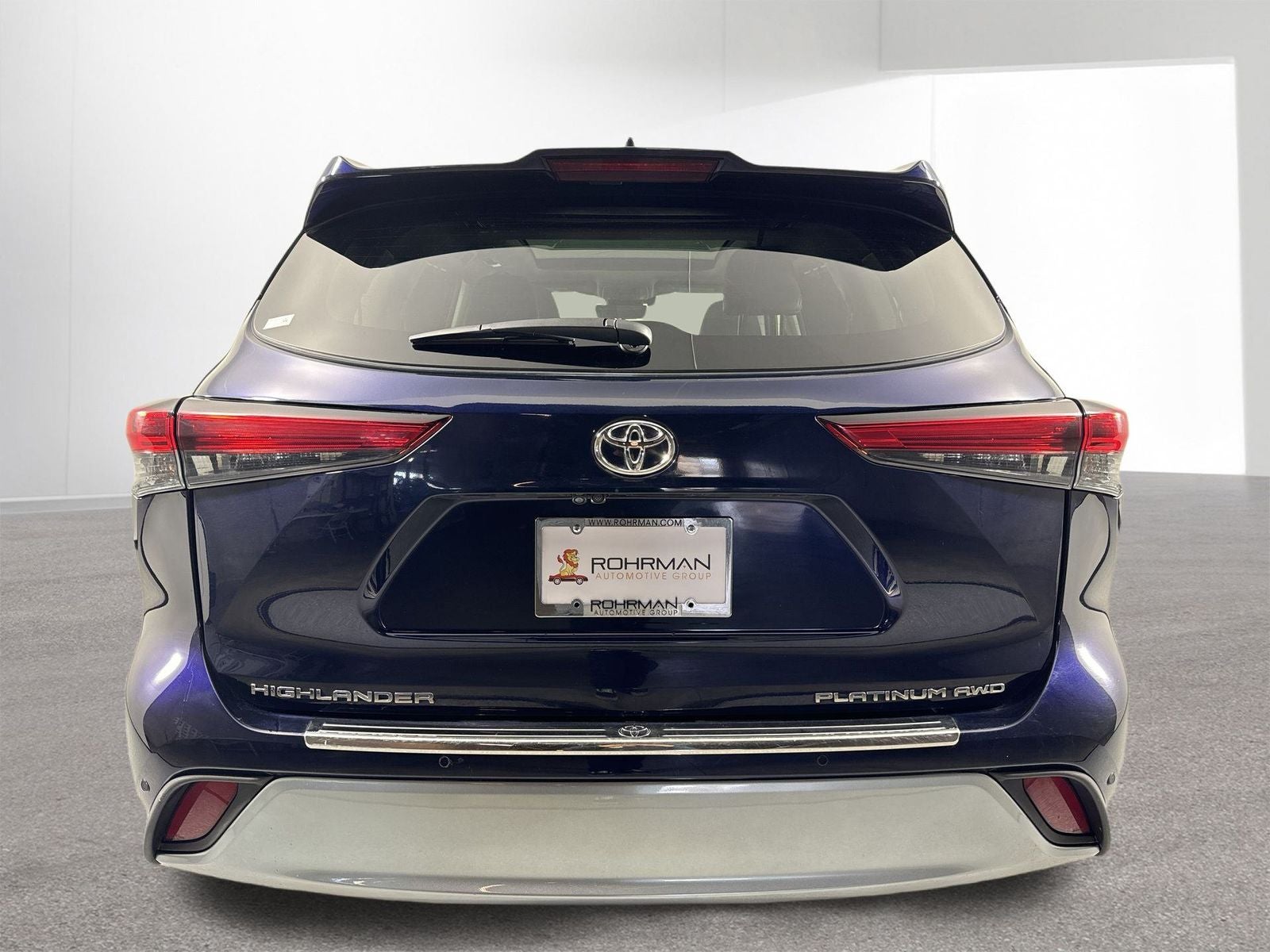 2023 Toyota Highlander Platinum