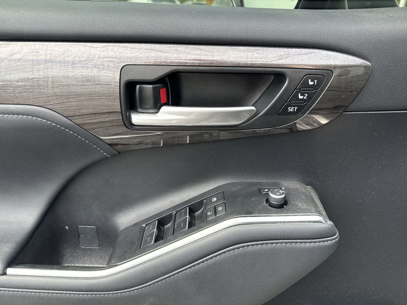 2023 Toyota Highlander Hybrid Limited