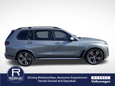 2023 BMW X7 xDrive40i