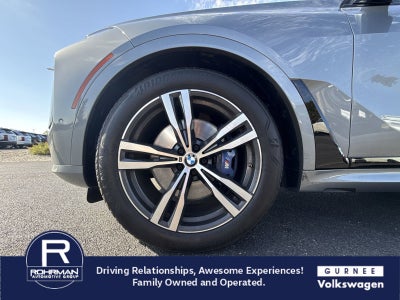 2023 BMW X7 xDrive40i