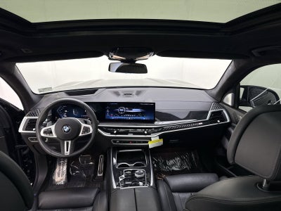 2025 BMW X7 M60i