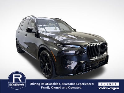 2025 BMW X7 M60i