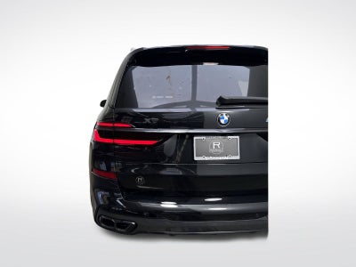 2025 BMW X7 M60i