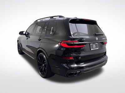 2025 BMW X7 M60i