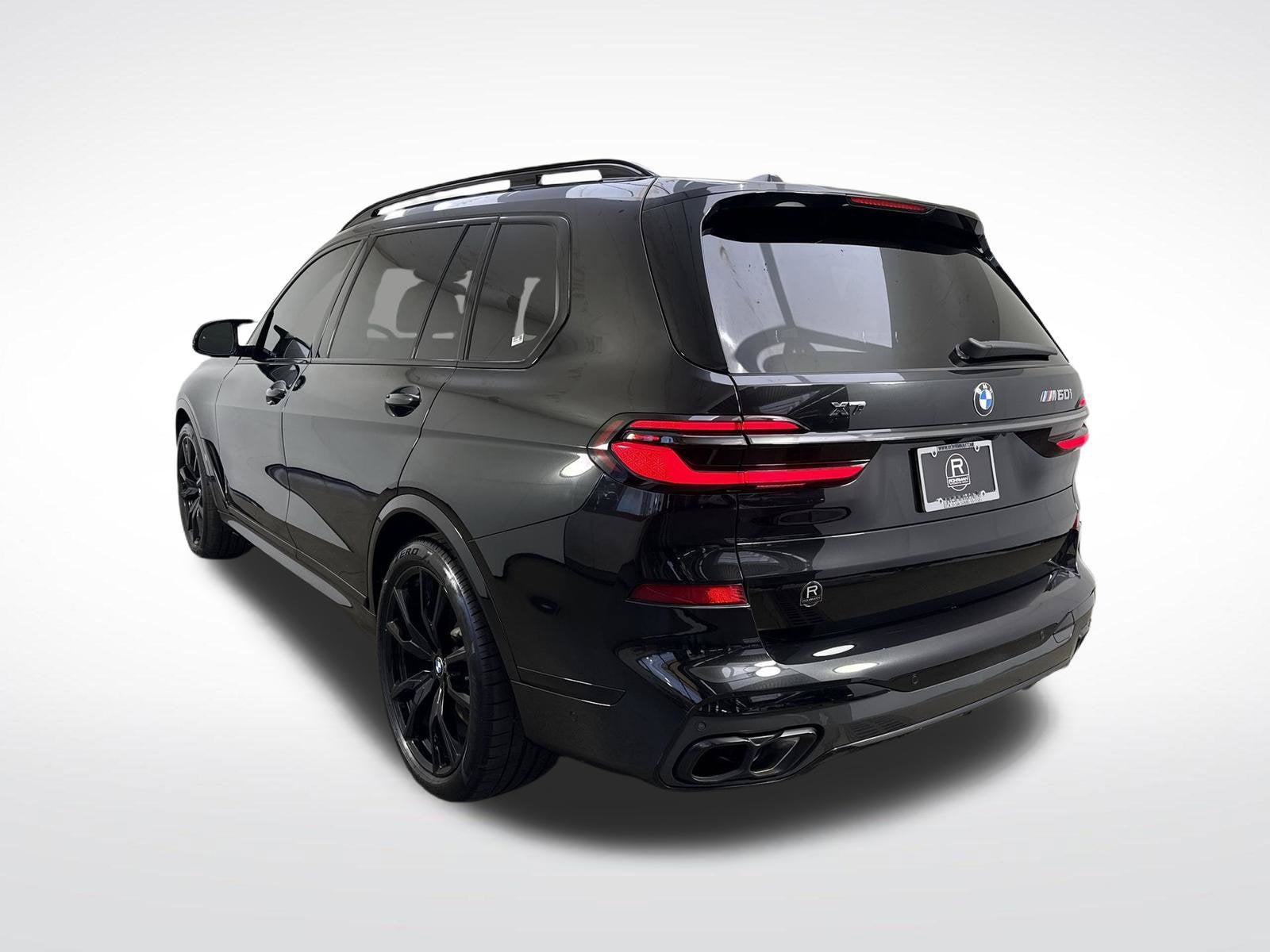 2025 BMW X7 M60i