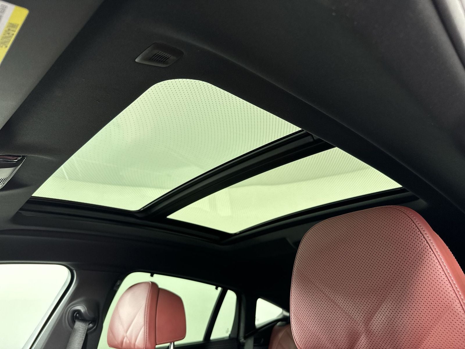 2024 BMW X6 M60i M Sport Executive Package