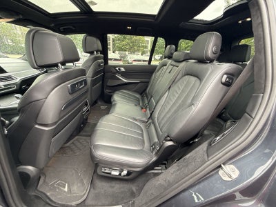 2020 BMW X7 M50i