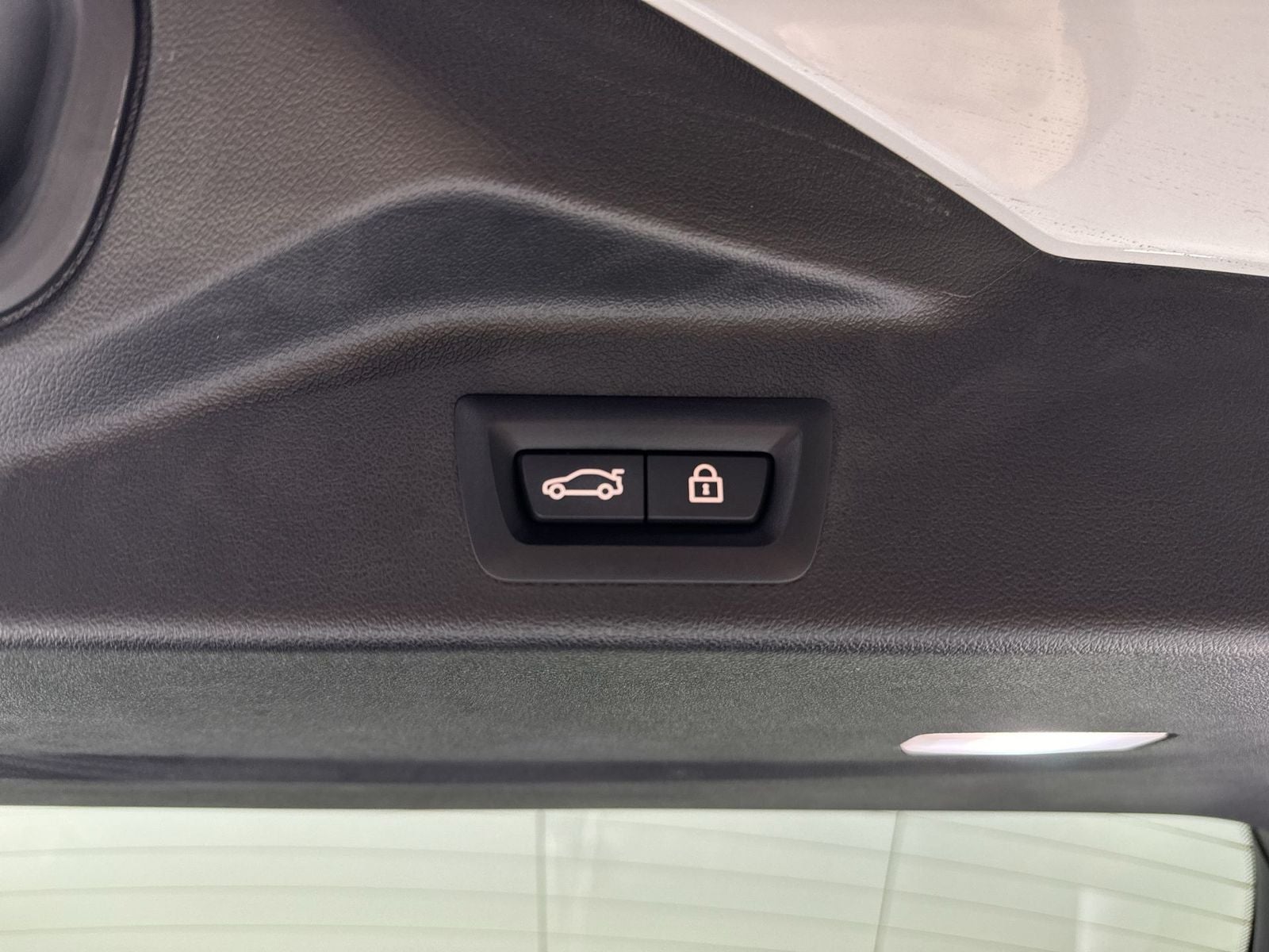 2023 BMW X5 xDrive45e M Sport