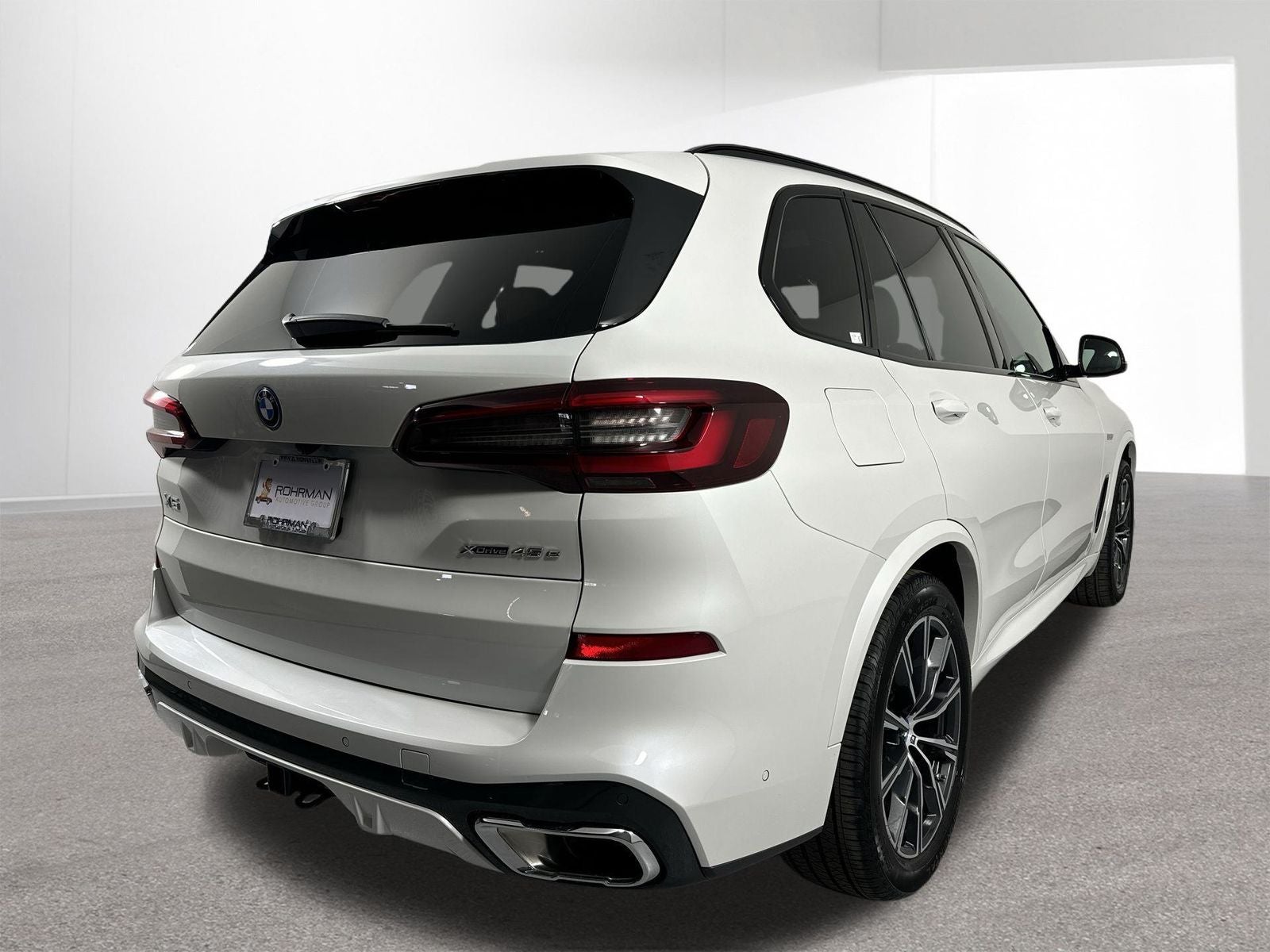 2023 BMW X5 xDrive45e M Sport