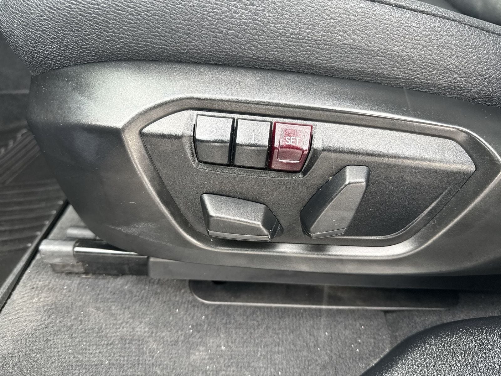 2017 BMW X3 xDrive28i Driving Assistance Plus Package