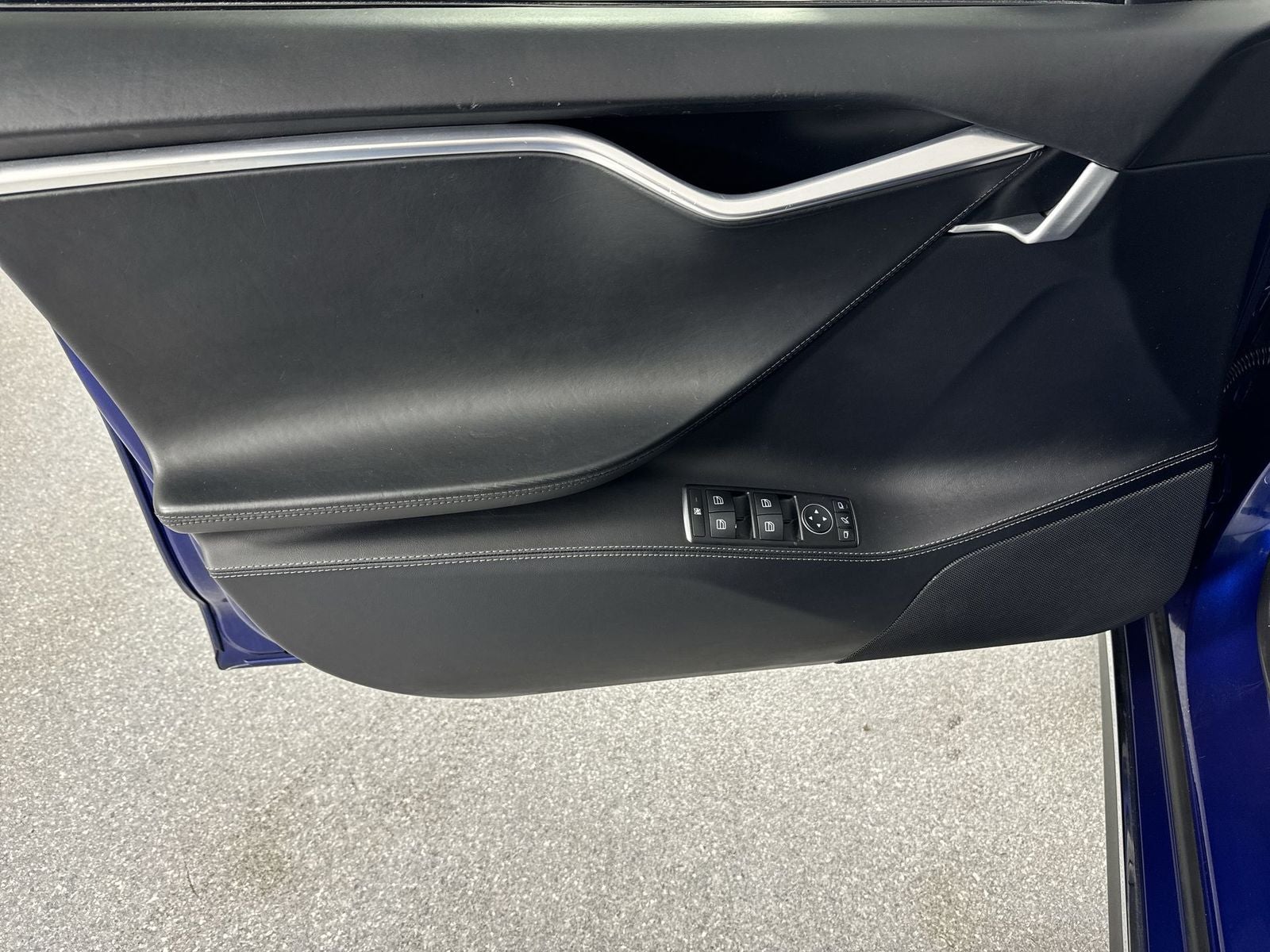 2016 Tesla Model S 85D