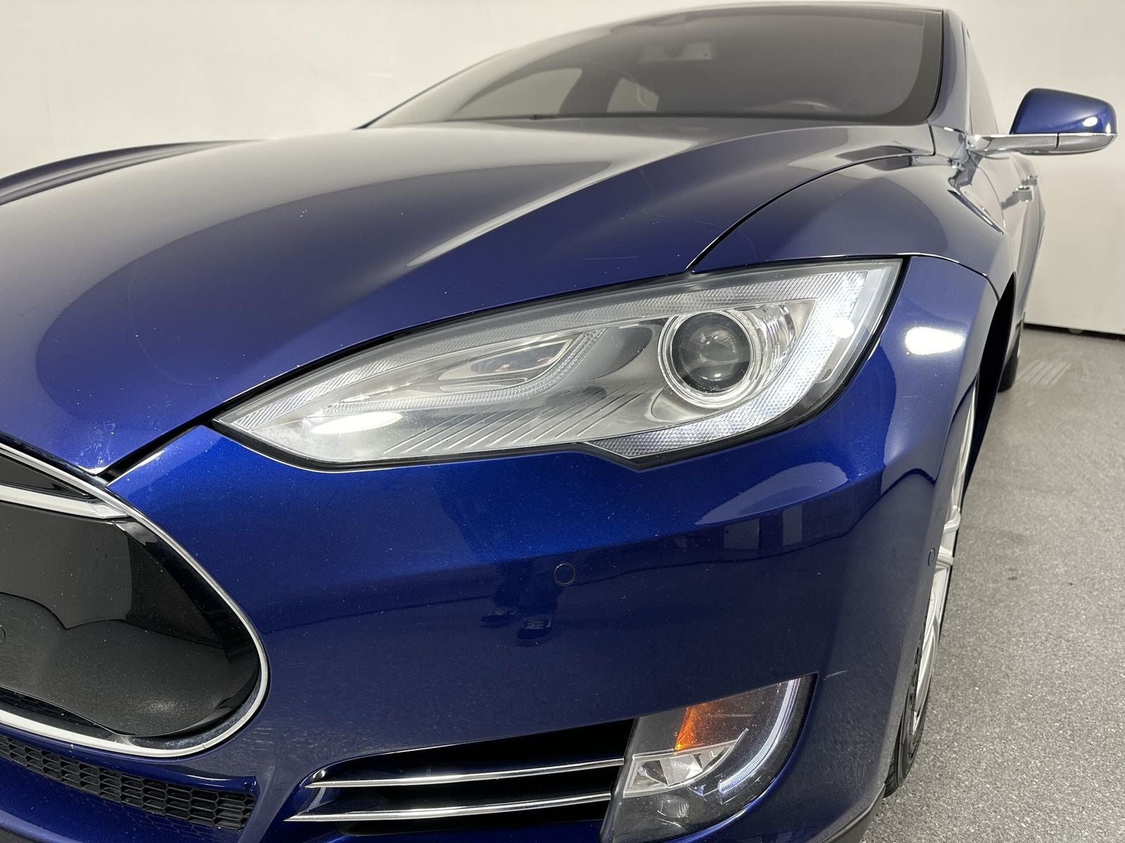 2016 Tesla Model S 85D