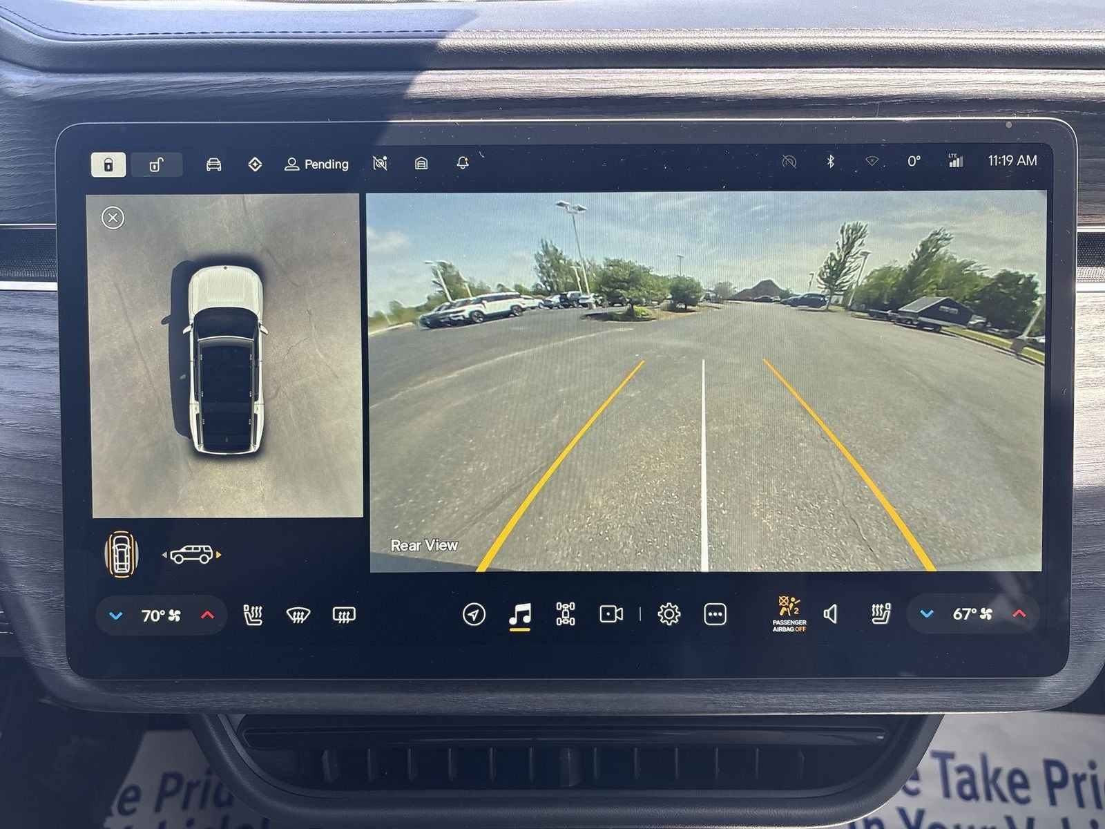 2023 Rivian R1S Adventure