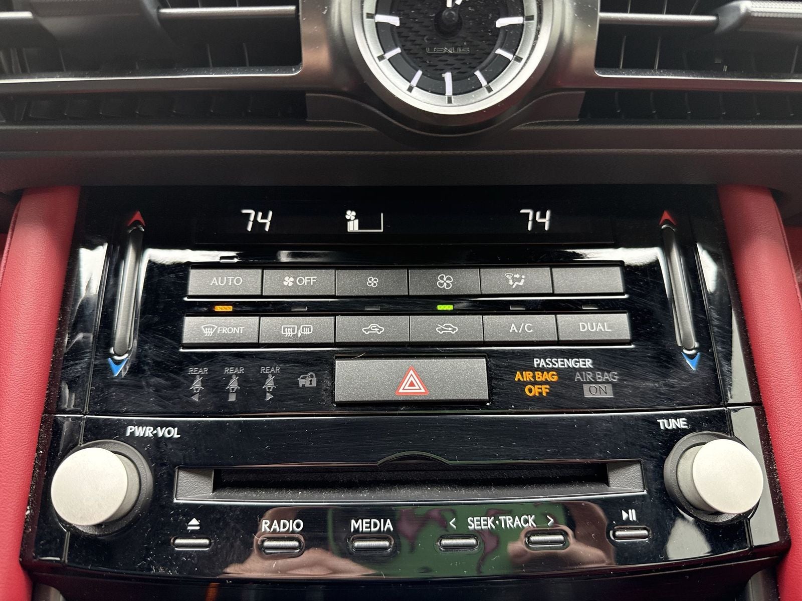 2024 Lexus IS 350 F SPORT Design Blackout/Pano/Mark Levinson