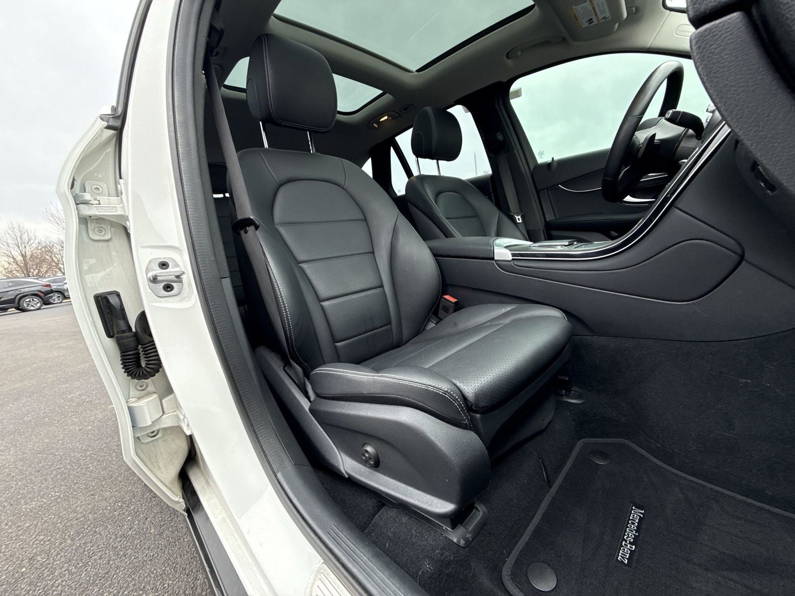 2022 Mercedes-Benz GLC GLC 300 4MATIC®